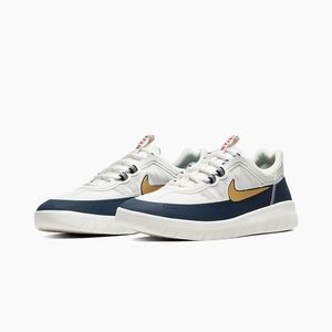Nike SB Nyjah Free 2 "Obsidian/Club Gold"